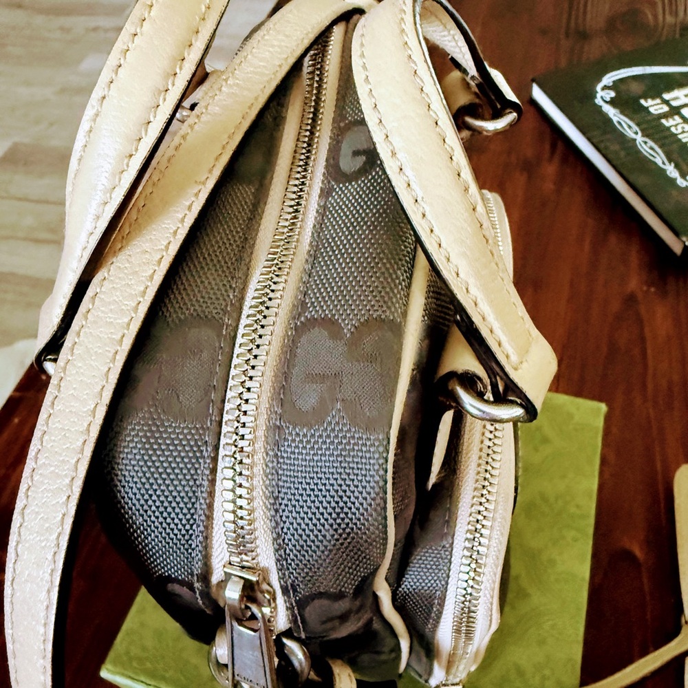 Gucci Beige and Gray Off the Grid crossbody - Picture 15 of 16